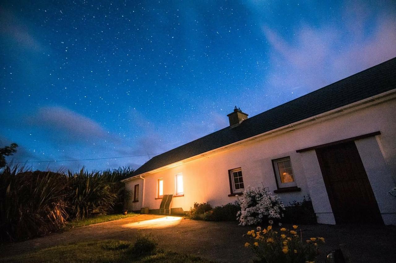 Donegal Town B&B The Red Door Cottage المظهر الخارجي الصورة